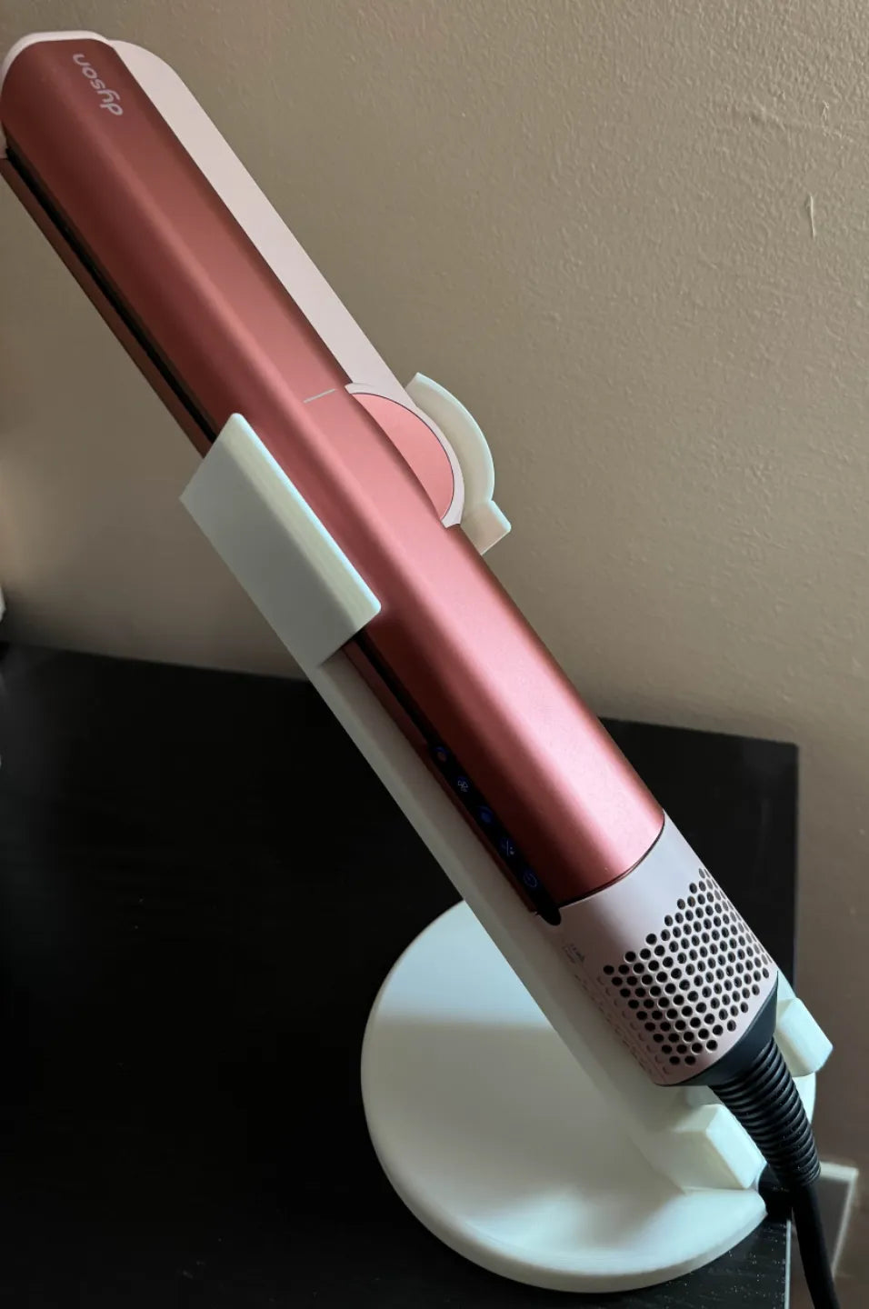 Dyson Airstrait Standı
